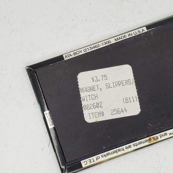 Wizard Of Oz Ruby Red Slippers Witch Magnet Kitchen Fridge 1995 - Picture 6 of 6